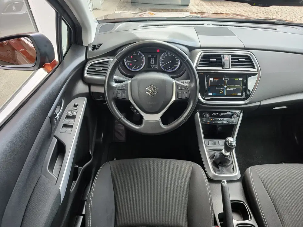 Suzuki S-Cross 1.4 BOOSTERJET SELECT SMART HYBRID Navi uit 2021, foto 12