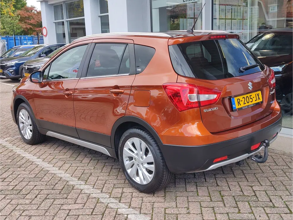 Suzuki S-Cross 1.4 BOOSTERJET SELECT SMART HYBRID Navi uit 2021, foto 3