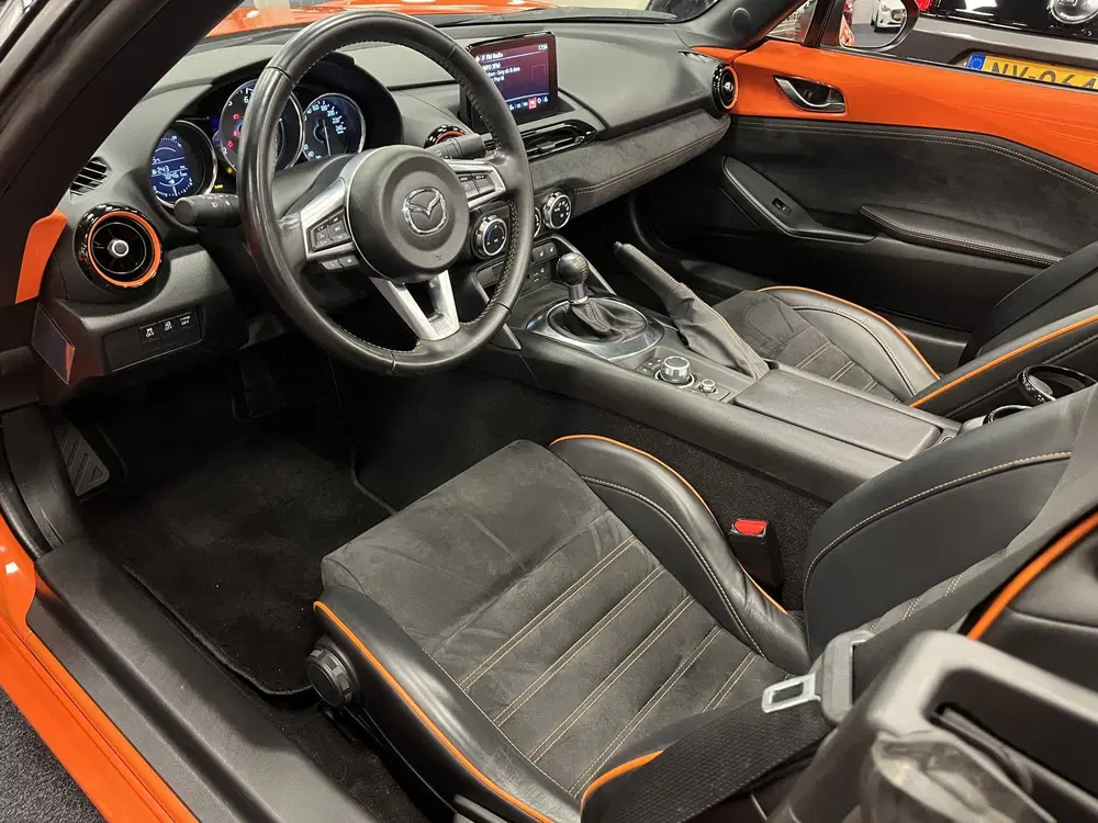 Mazda MX-5 Roadster 2.0 SkyActiv-G 184PK 30th Anniver uit 2019, foto 2