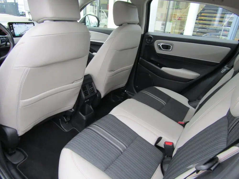 Honda HR-V 1.5 i-MMD 131pk CVT Advance Style uit 2023, foto 10