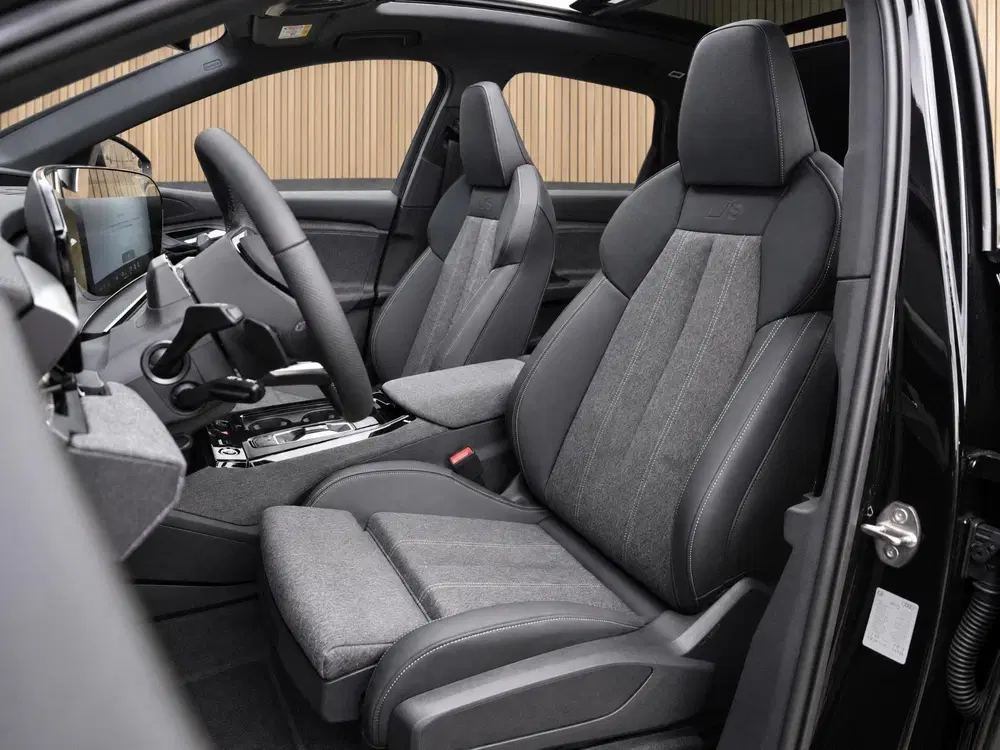 Audi Q6 e-tron S edition performance 100 kWh uit 2026, foto 8