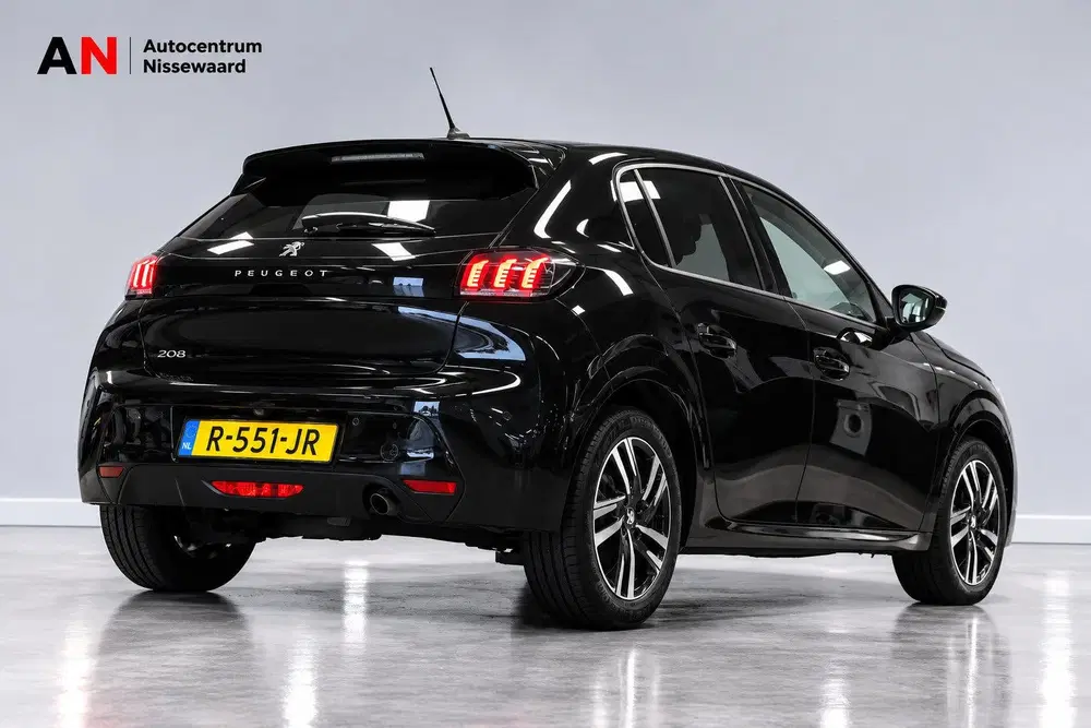 Peugeot 208 1.2 PureTech Allure Pack uit 2022, foto 2