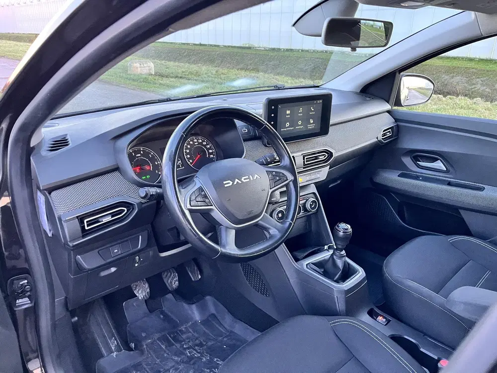 Dacia Sandero 1.0 TCe 100 ECO-G Expression Camera uit 2023, foto 14