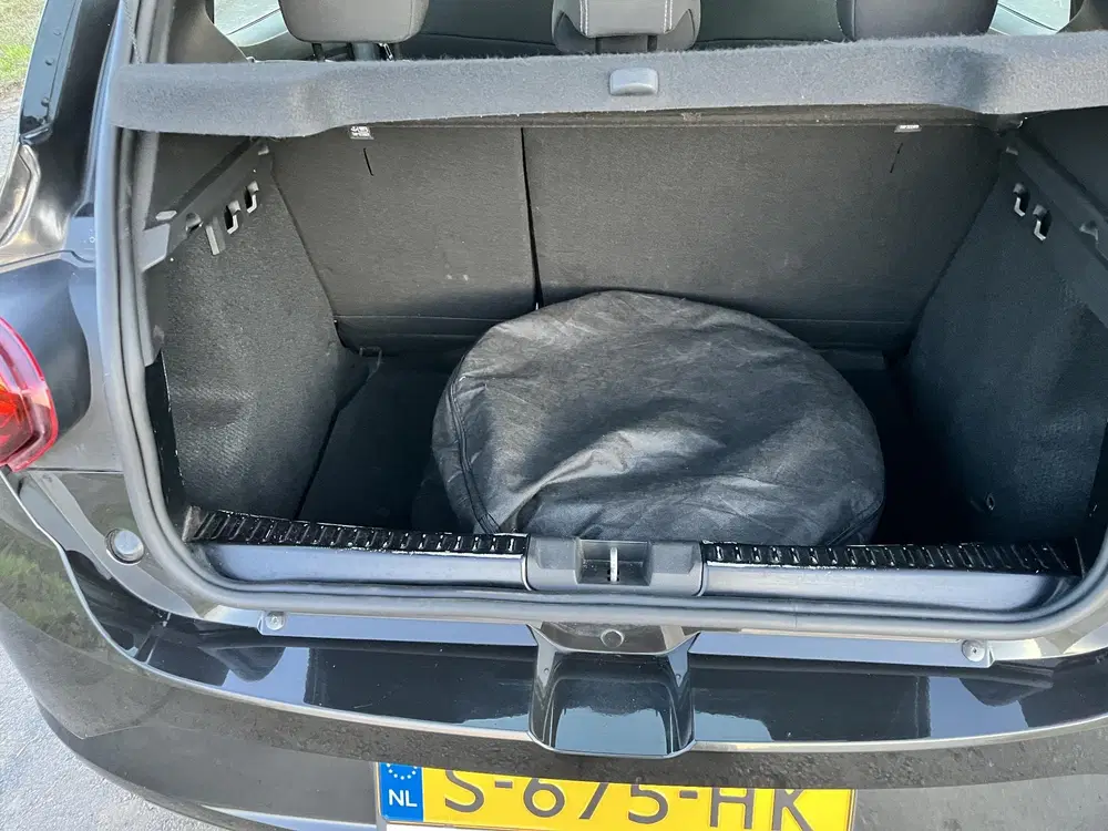 Dacia Sandero 1.0 TCe 100 ECO-G Expression Camera uit 2023, foto 6