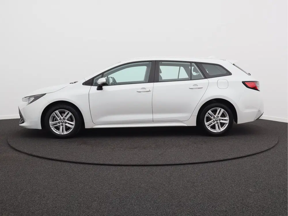Toyota Corolla 1.8 Hybrid Active uit 2022, foto 10