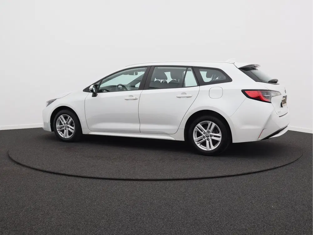 Toyota Corolla 1.8 Hybrid Active uit 2022, foto 12