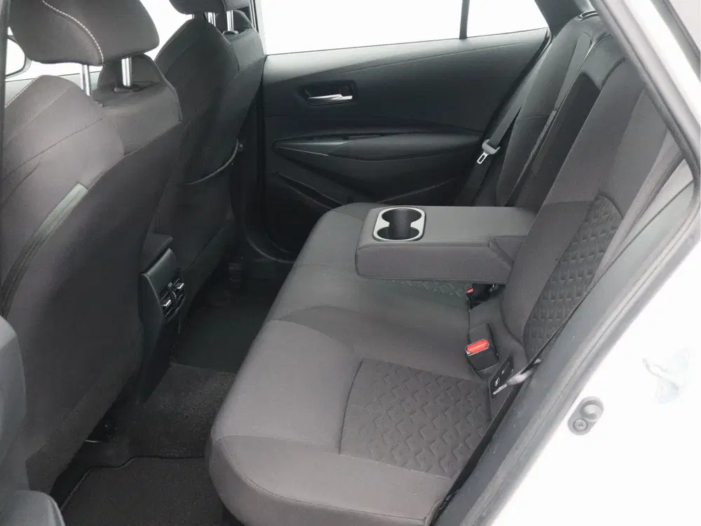 Toyota Corolla 1.8 Hybrid Active uit 2022, foto 13