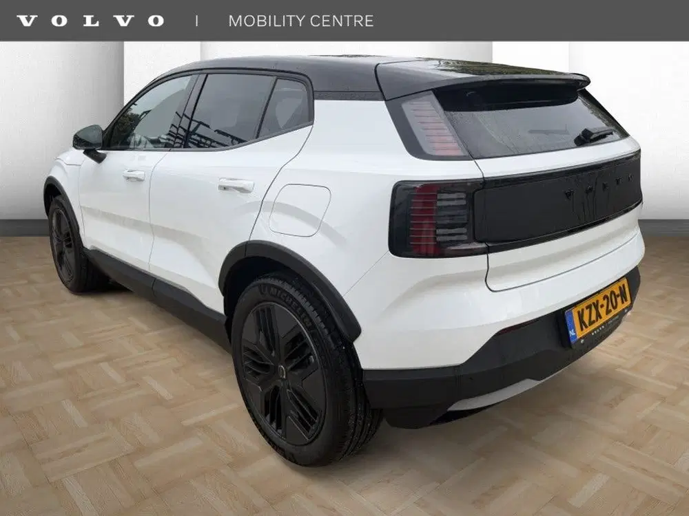 Volvo EX30 P5 LR Plus Eu 69 kWh uit 2026, foto 2