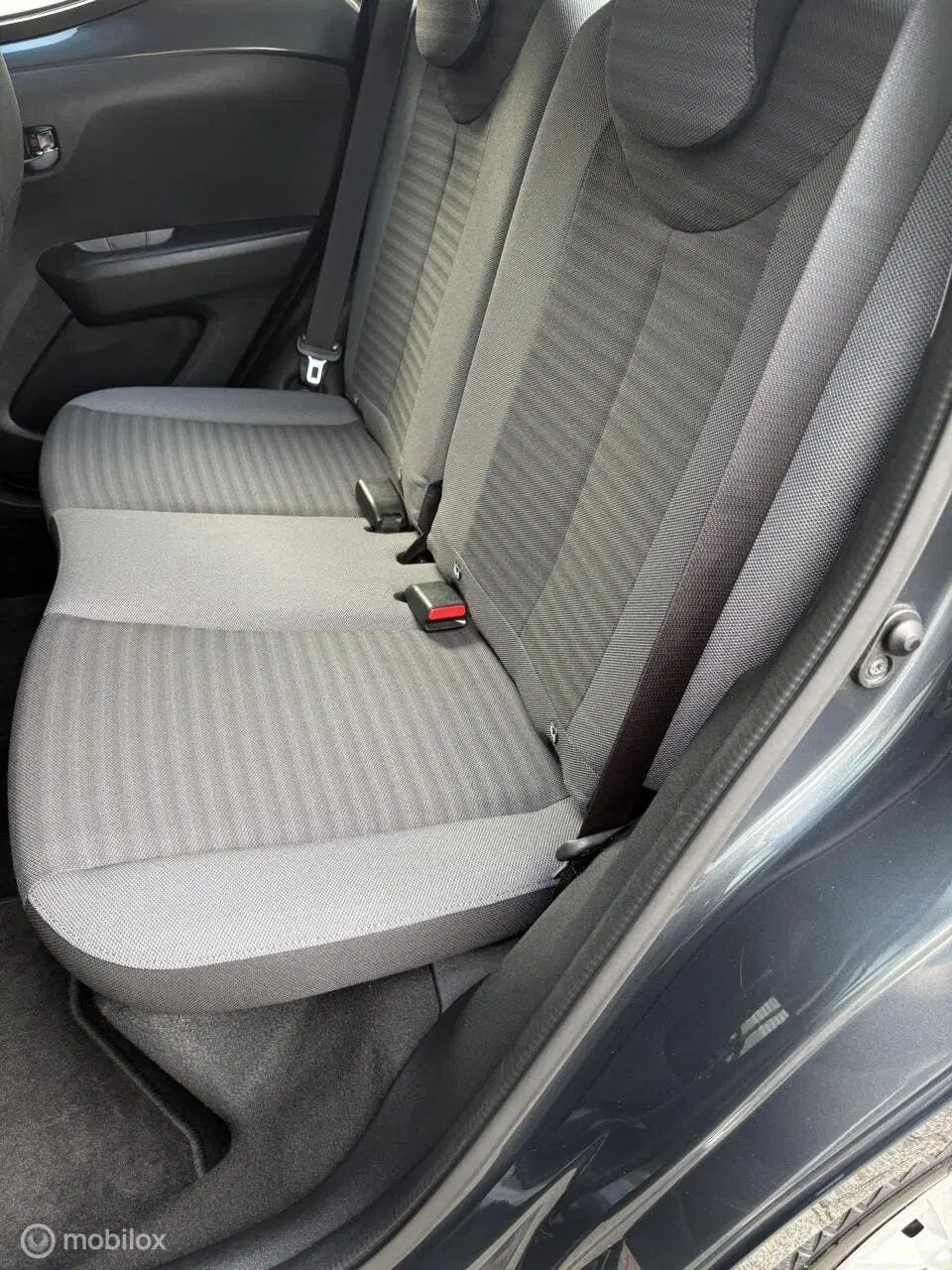 Toyota Aygo 1.0 VVT-i x-clusiv*NIEUWSTAAT*P-CAMERA*APP uit 2019, foto 11