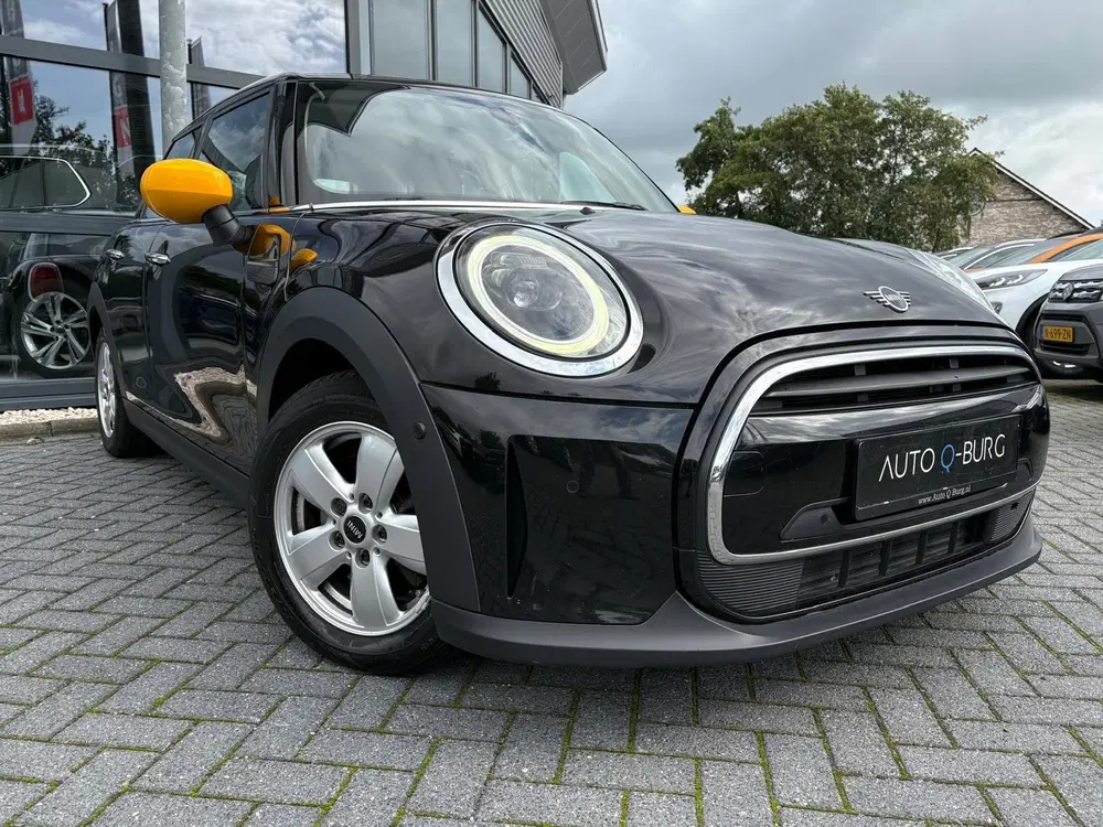 Mini One 1.5 One uit 2021, foto 11