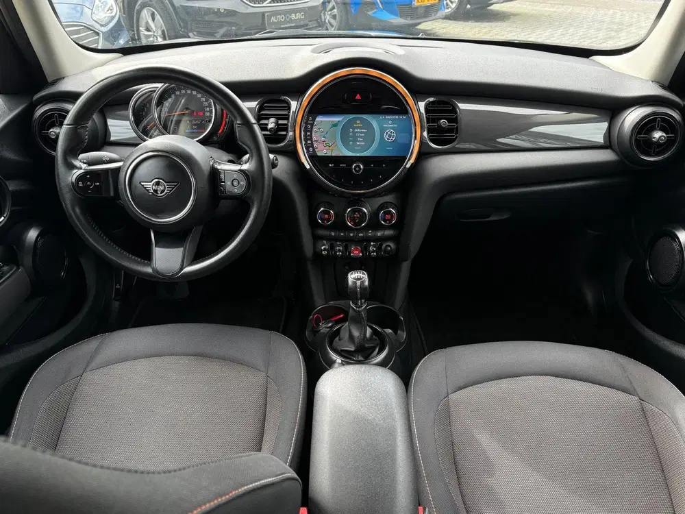 Mini One 1.5 One uit 2021, foto 13