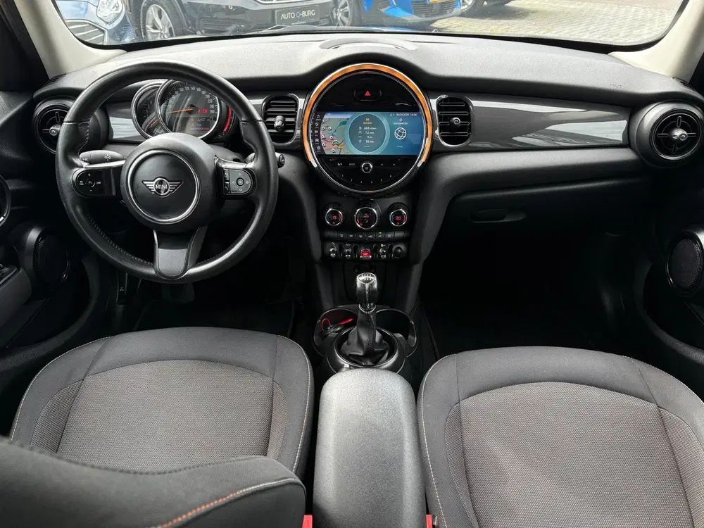 Mini One 1.5 One uit 2021, foto 14