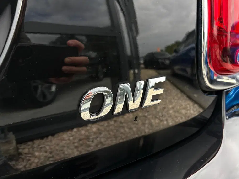 Mini One 1.5 One uit 2021, foto 6
