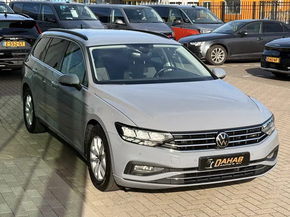 Volkswagen Passat 1.5 TSI Business uit 2023, foto 10