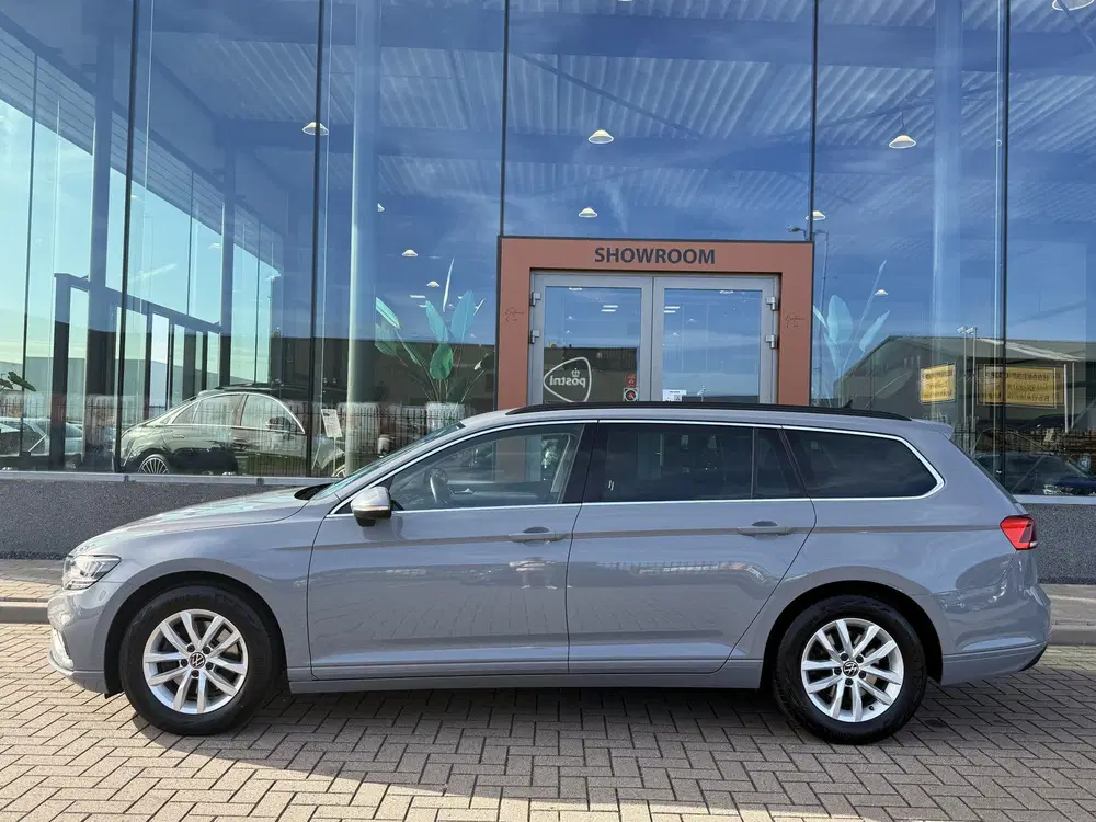 Volkswagen Passat 1.5 TSI Business uit 2023, foto 8