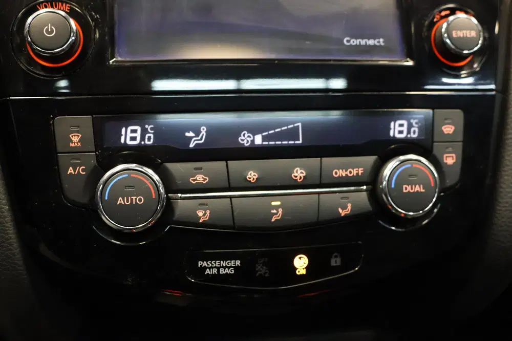Nissan Qashqai 1.2 Tekna + uit 2019, foto 9