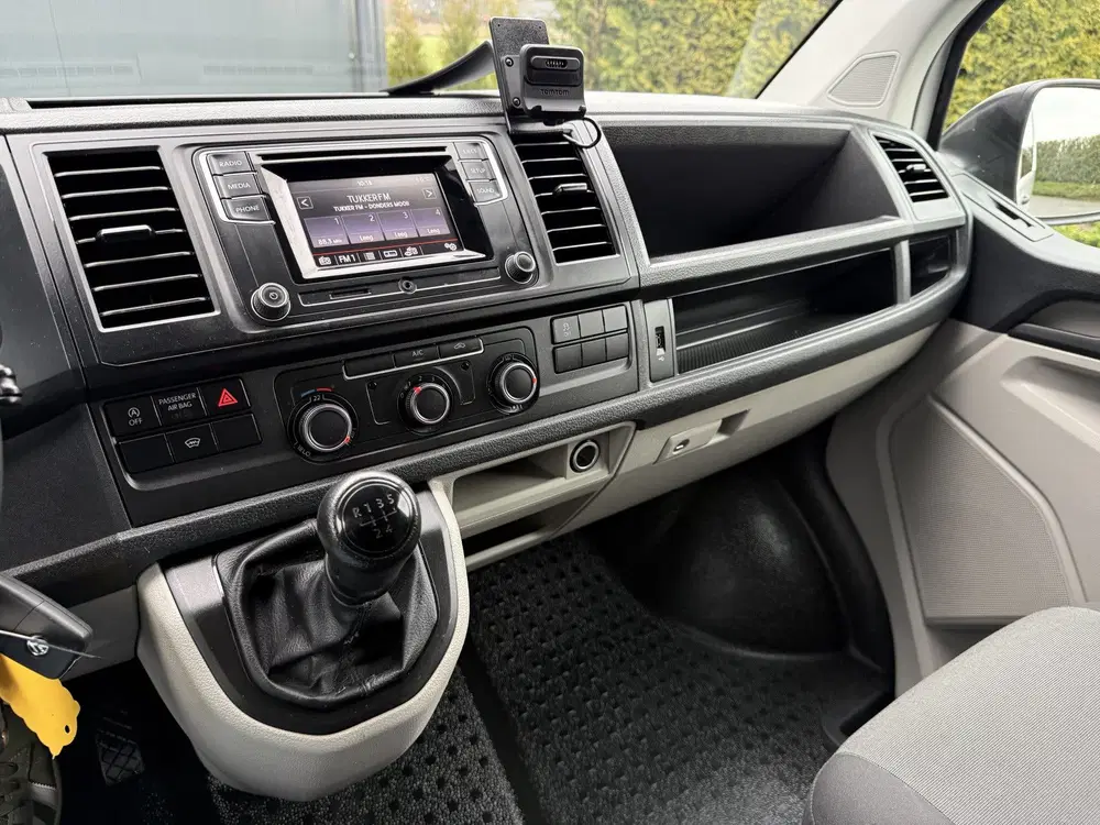 Volkswagen Transporter 2.0 TDI 102 PK uit 2019, foto 13