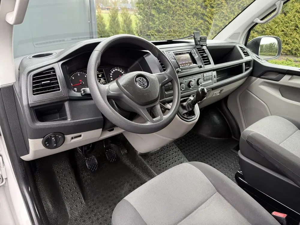 Volkswagen Transporter 2.0 TDI 102 PK uit 2019, foto 7