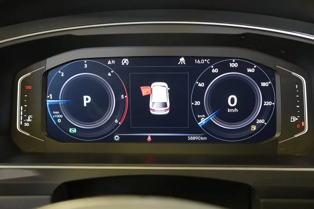 Volkswagen Tiguan 2.0 TDI 4Motion Highline Business R uit 2019, foto 15