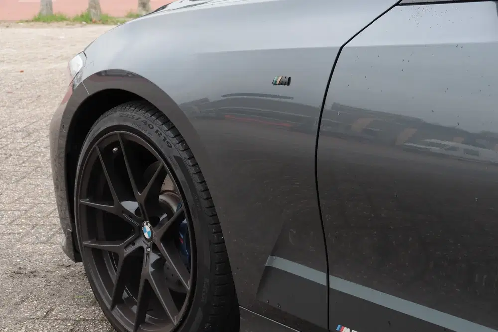 BMW 3-serie 330i High Executive uit 2019, foto 12