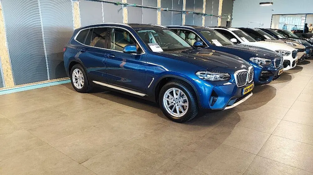BMW X3 Xdrive30e 292pk Aut 2023 Business Exe Pano uit 2023, foto 2