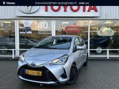 Toyota Yaris 1.5 Hybrid Dynamic uit 2020