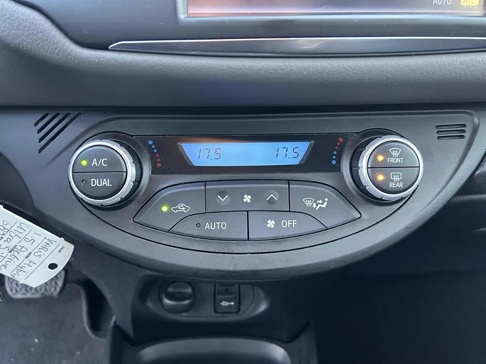 Toyota Yaris 1.5 Hybrid Dynamic uit 2020, foto 13
