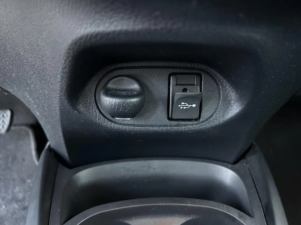 Toyota Yaris 1.5 Hybrid Dynamic uit 2020, foto 14
