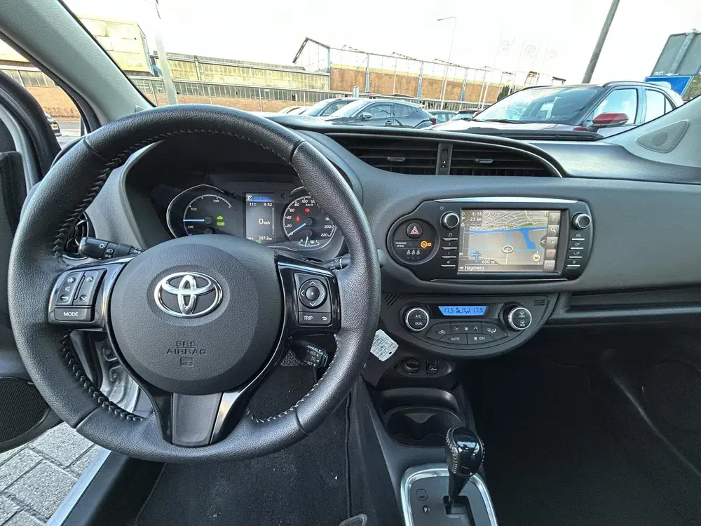 Toyota Yaris 1.5 Hybrid Dynamic uit 2020, foto 4