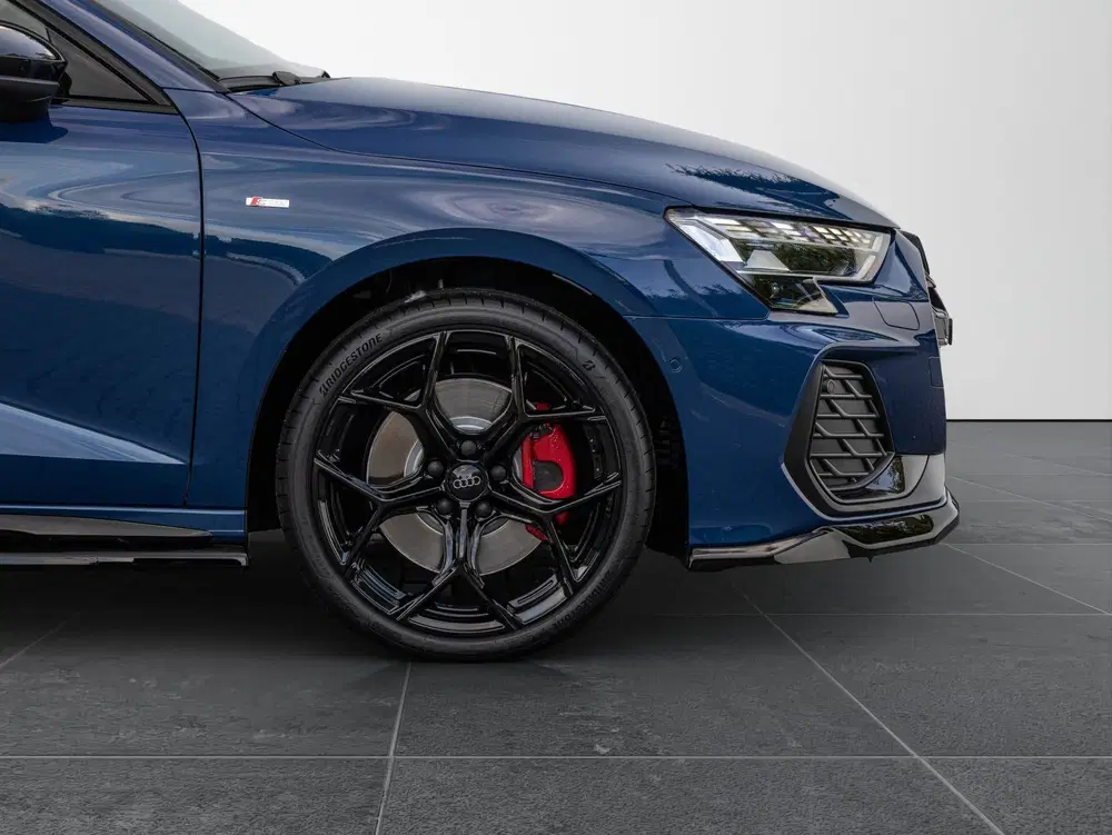 Audi A3 45 TFSI e S edition Competition Pano S-sto uit 2026, foto 11