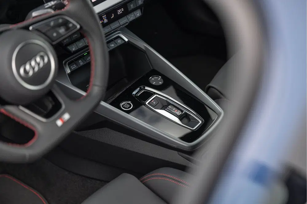 Audi A3 45 TFSI e S edition Competition Pano S-sto uit 2026, foto 7