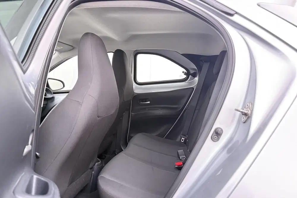 Toyota Aygo X 1.0 VVT-i MT Play Adapt. Cruise Carplay Ca uit 2022, foto 12