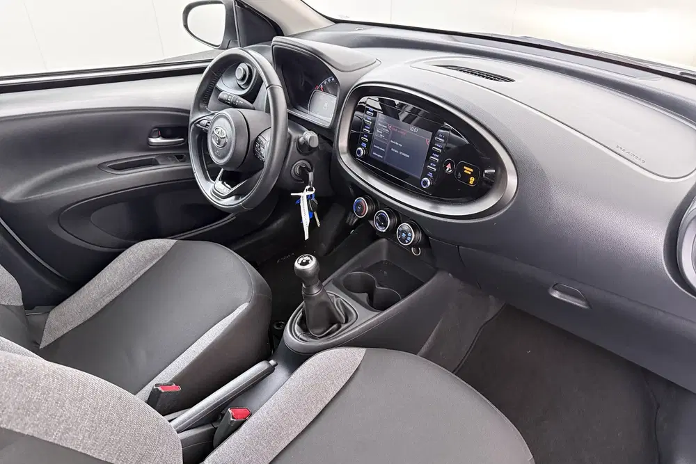 Toyota Aygo X 1.0 VVT-i MT Play Adapt. Cruise Carplay Ca uit 2022, foto 14