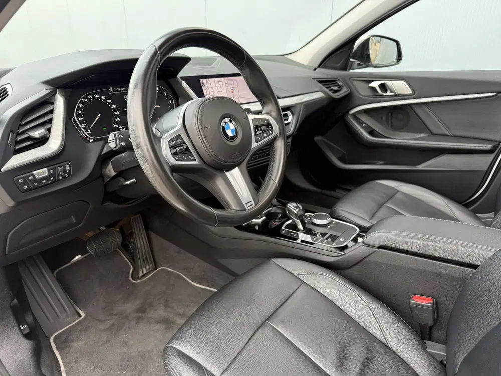 BMW 1-serie 118i High Executive Automaat uit 2020, foto 9