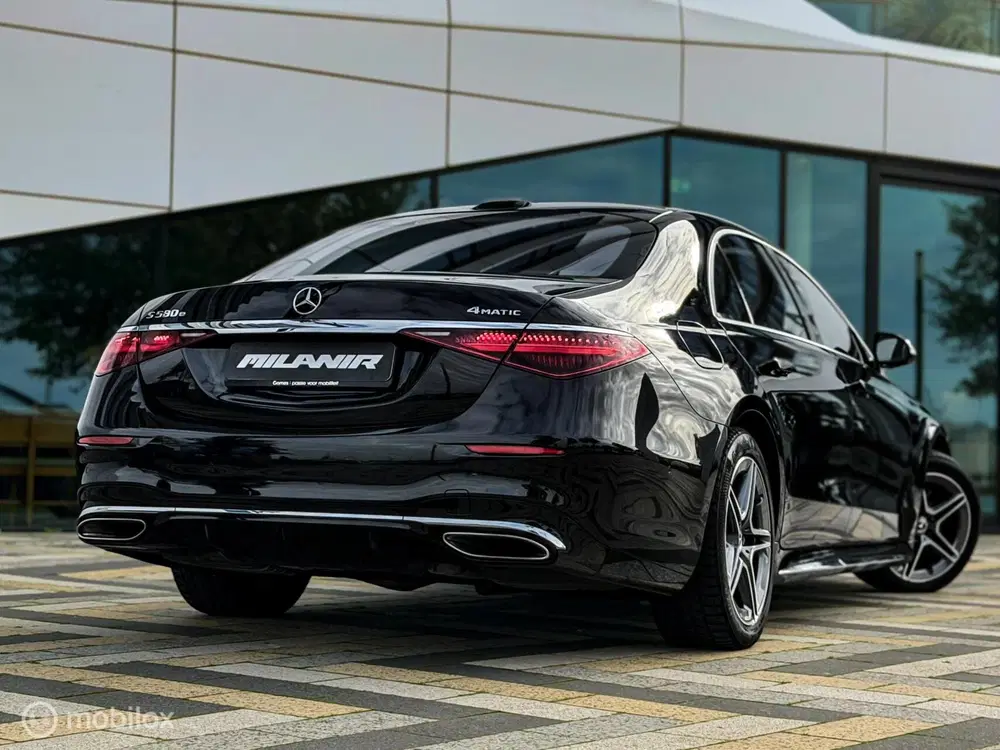 Mercedes-Benz S-Klasse Mercedes S-klasse 580 e 4MATIC Lang AMG Li uit 2022, foto 2