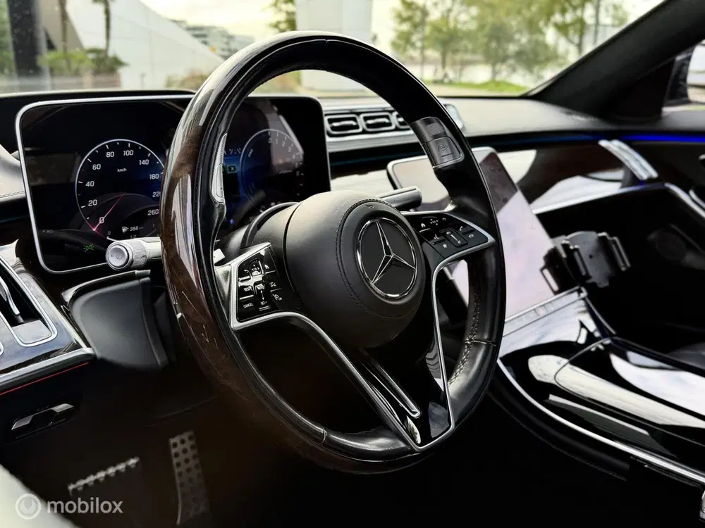 Mercedes-Benz S-Klasse Mercedes S-klasse 580 e 4MATIC Lang AMG Li uit 2022, foto 3