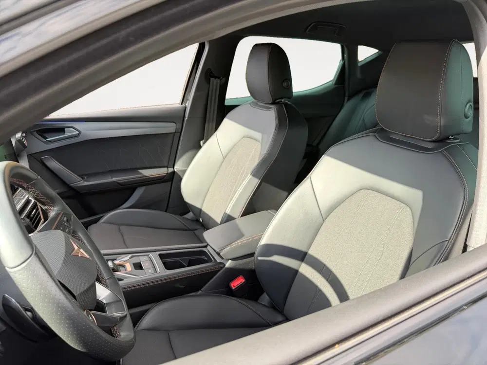 Cupra Leon 1.5 TSI e-Hybrid DSG-autom. Business PHEV uit 2025, foto 3