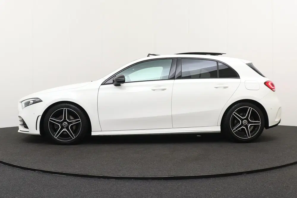 Mercedes-Benz A-Klasse 200 164 PK Aut. AMG Night-Pack Pano-d uit 2019, foto 5