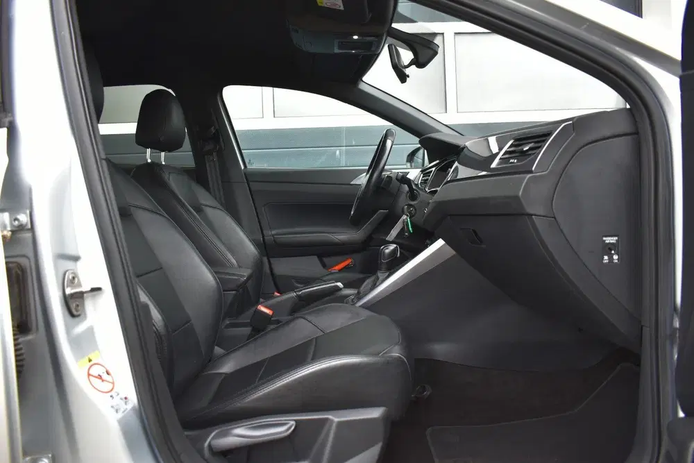 Volkswagen Polo 1.0 TSI Highline R-Line Automaat leer uit 2020, foto 15