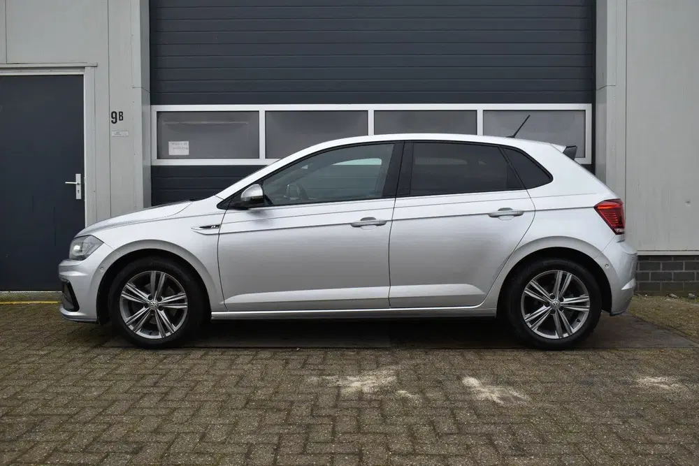 Volkswagen Polo 1.0 TSI Highline R-Line Automaat leer uit 2020, foto 2