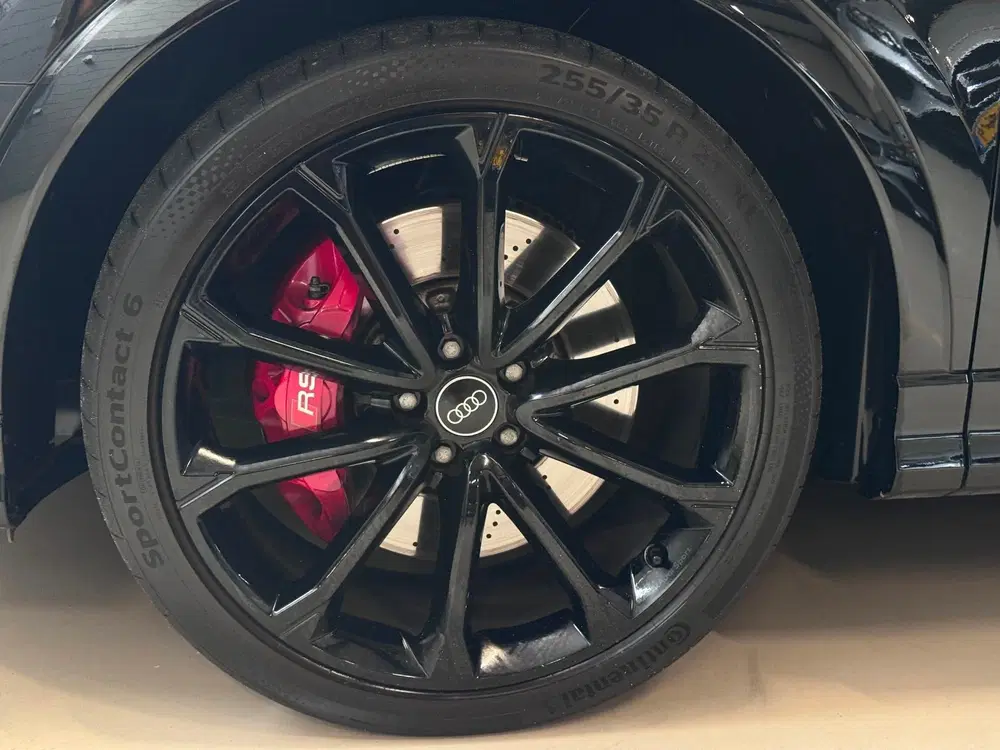 Audi RS Q3 Sportback uit 2023, foto 10