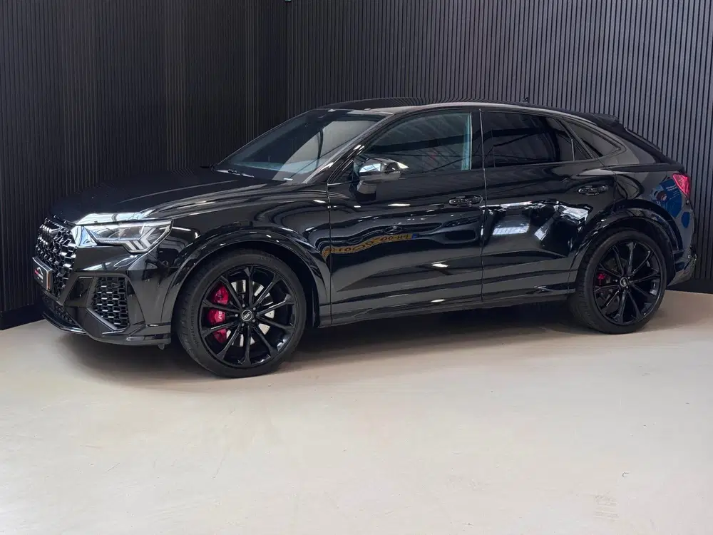 Audi RS Q3 Sportback uit 2023, foto 7