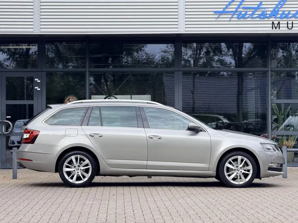 Skoda Octavia 1.0 TSI Greentech Style Business uit 2019, foto 14