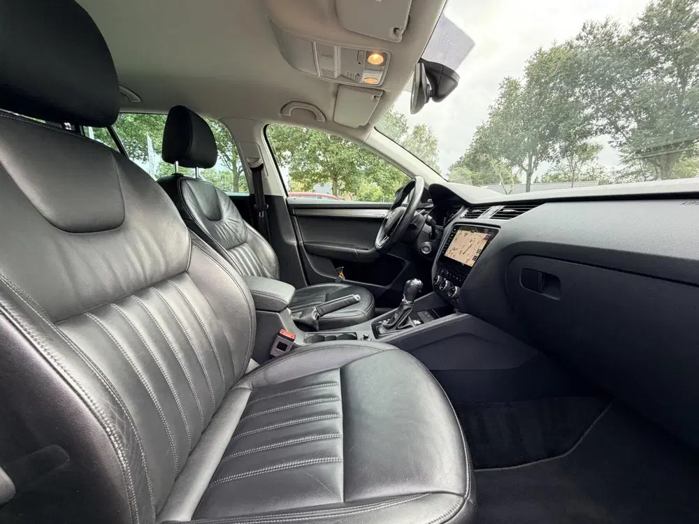 Skoda Octavia 1.0 TSI Greentech Style Business uit 2019, foto 4