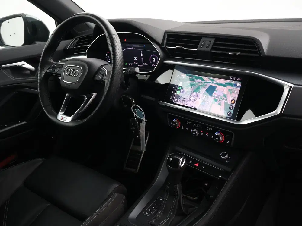 Audi Q3 35 TFSI S-LINE 150 PK AUT. + VIRTUAL uit 2019, foto 4