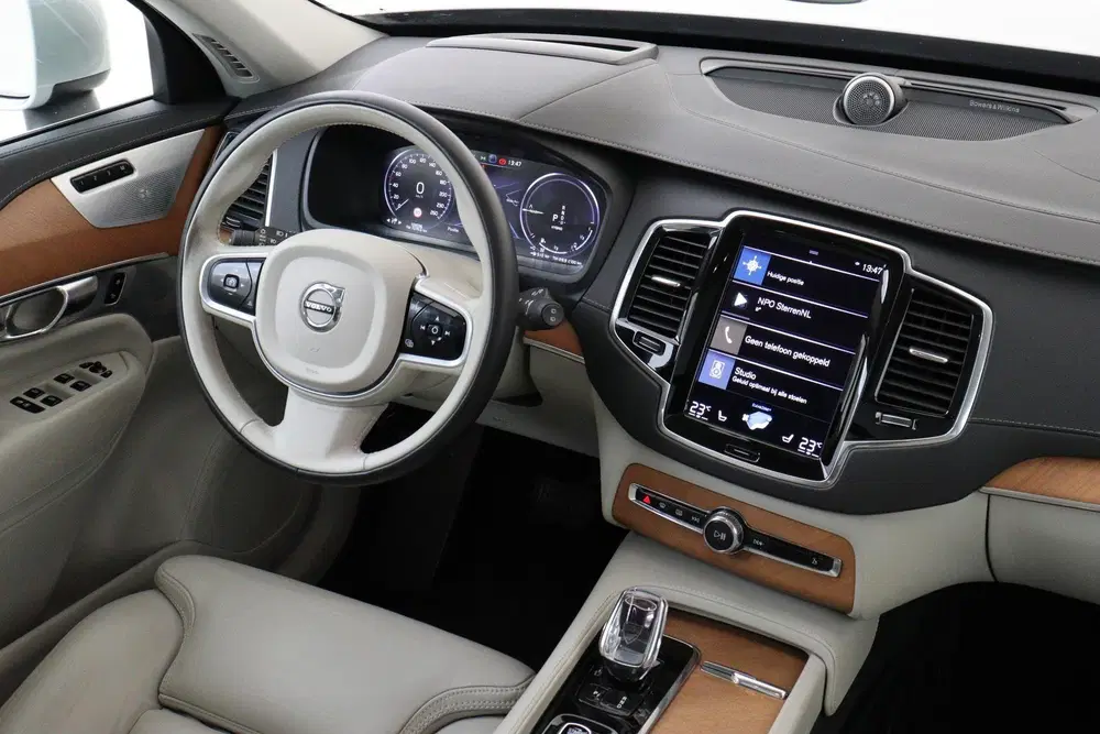 Volvo XC90 T8 TWIN ENGINE AWD INSCRIPTION INTRO EDITI uit 2020, foto 6