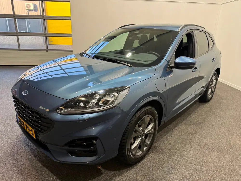Ford Kuga 2.5 PHEV ST-Line X uit 2023, foto 4