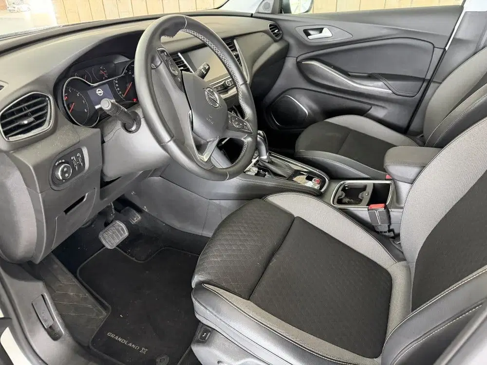 Opel Grandland 1.2 Turbo Elegance uit 2021, foto 6
