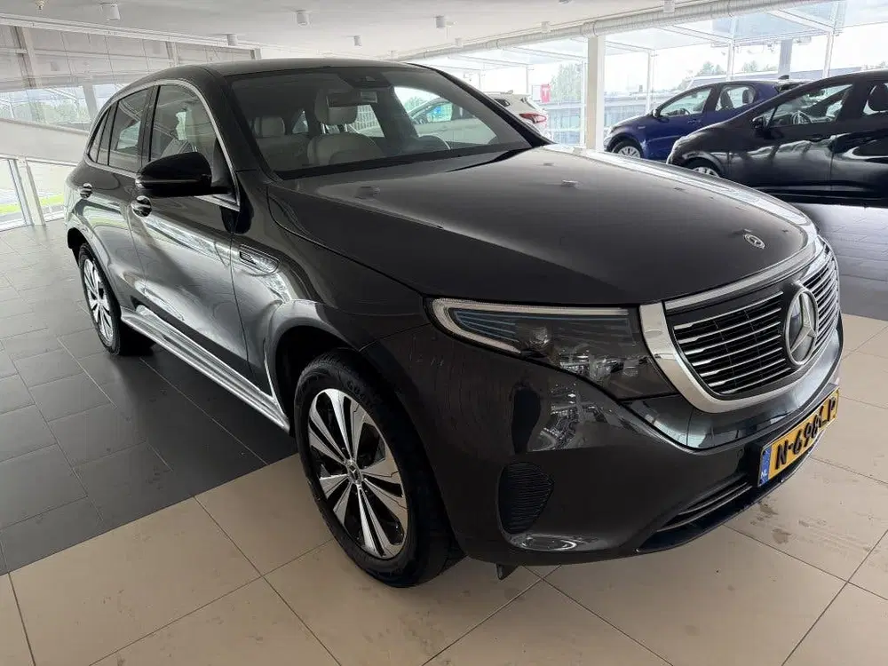 Mercedes-Benz EQC 400 4MATIC Business Solution 80 kWh SOH 96 uit 2021, foto 2