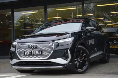 Audi Q4 e-tron 40 S-Line 77 kWh Led Navi Acc Camer uit 2023